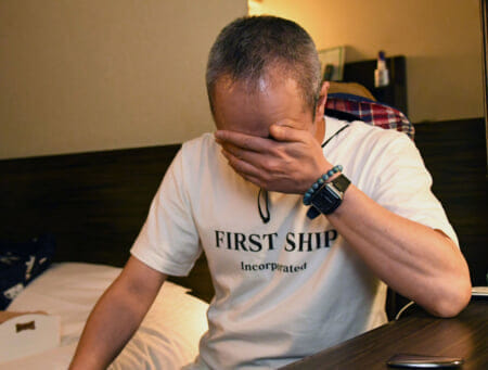 写真】取材中に嗚咽を漏らして泣くいしだ壱成 | 東スポの写真に関するニュースを掲載