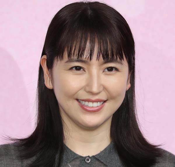 長澤まさみ】長澤まさみ「鎌倉殿の13人」での“ささやきナレ”は聞き取りにくい…過去の大河では降板劇も|日刊ゲンダイDIGITAL