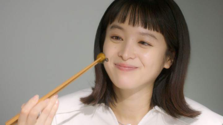 清野菜名：「運動しすぎて太ももが成長し過ぎた時期も…」 意外なプライベートを告白 - 毎日キレイ