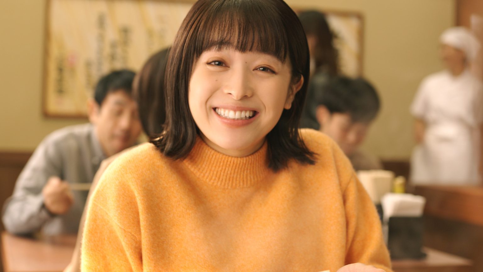 清野菜名「うどん桶の中に私がいる！」バースデーサプライズに満面笑顔 - フジテレビュー!!