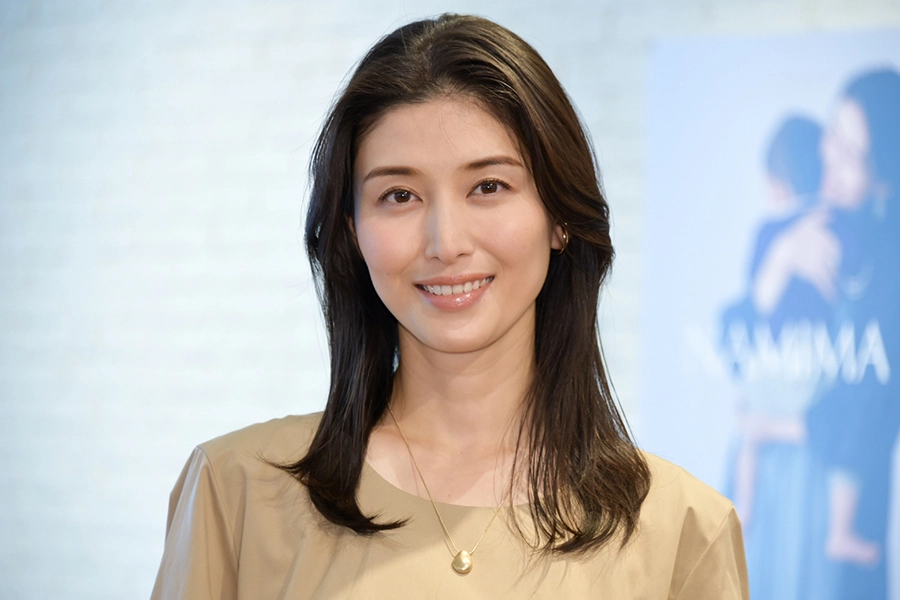 橋本マナミ、1日半ファスティングで1キロ減「スッキリしました」 最新ショット公開(ENCOUNT) - Yahoo!ニュース