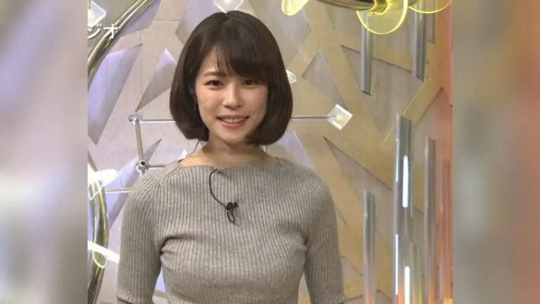 鈴木唯アナのかわいい画像30枚以上!ニット衣装や私服に水着姿はある?