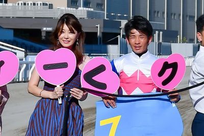 矢部美穂 競馬騎手・山林堂信彦との結婚を発表「出逢いは騎手と馬主としての間柄」