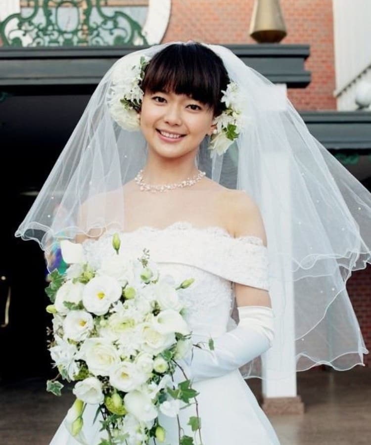 多部未華子】さんが第一子出産を発表💍旦那さまは写真家”熊田貴樹”さん*3年間の交際を経て結婚しました♡ - DRESSY (ドレシー)|ウェディングドレスの魔法に_byプラコレ
