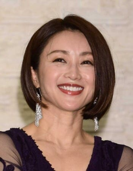 酒井法子、“コネ起用”でアンチ罵倒！逃げ道は“大胆露出写真集”しかない「一発大逆転狙えるか」 - Hachibachi