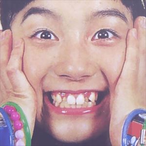 芸能人の学歴】篠原ともえの出身校(小学校・中学校・高校・大学)の偏差値と生い立ち、そして芸能界デビューのキッカケ | トレンドニュースどっと東京