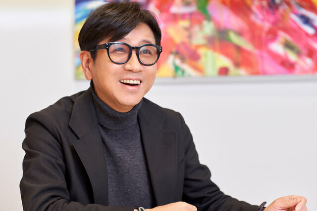 個性の塊・藤井フミヤ「誰の真似もしなかったから生まれた」(Lmaga.jp) - Yahoo!ニュース