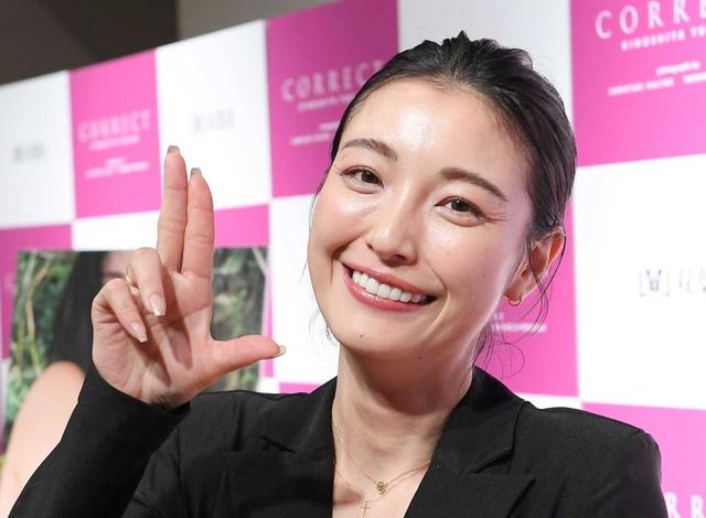 木下優樹菜 夏先取りデニム姿にドキッ「下着ですやん」「細っ！」/芸能/デイリースポーツ online