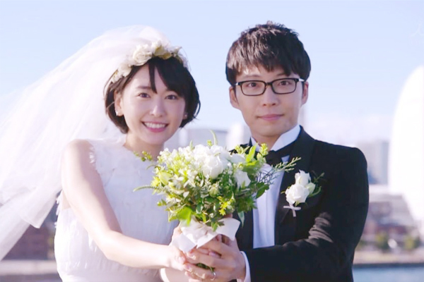結婚】星野源は10年前からガッキーが好きだった！愛の告白3選 | 知るーむ