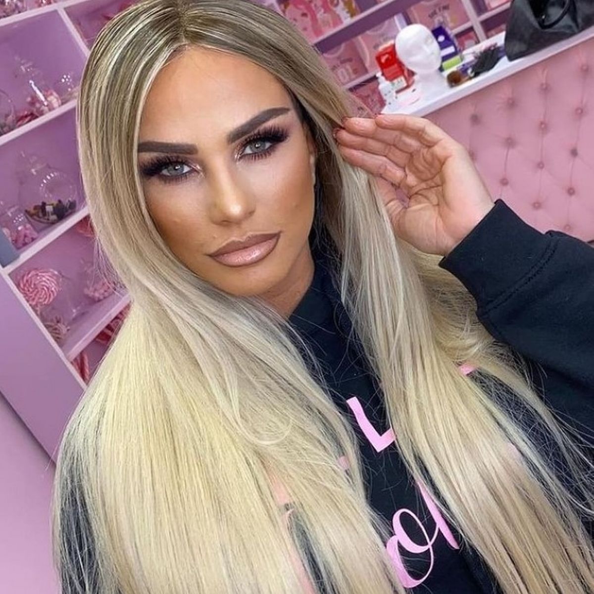 EXCLUSIVE: Katie Price Gets A Fresh Start With 'Plumped Up Lips ...