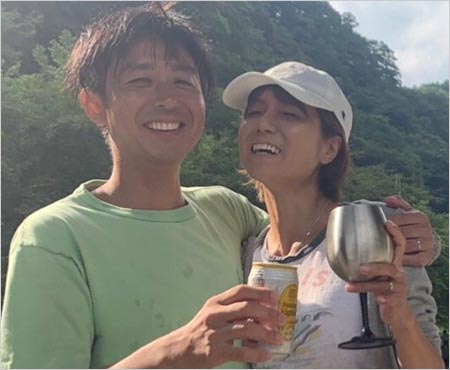 hitomiが44歳で第4子妊娠、出産予定日明かす。3度目の結婚で4人目、元夫の子供・長女を心配する声も… | 今日の最新芸能ゴシップニュースサイト|芸トピ