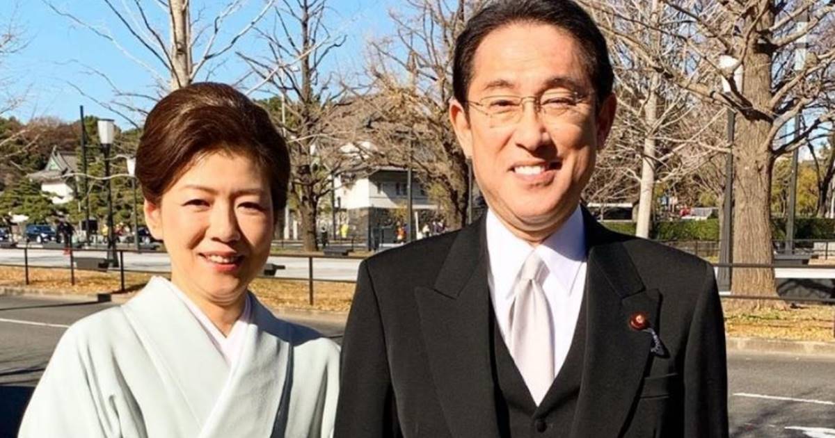 岸田裕子のwiki経歴｜高校や大学の学歴、父親や母親、兄弟の家族構成は？｜DRIKIN RESEARCH