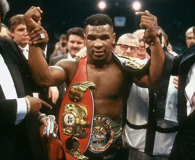 Mike Tyson Sparks Concerns For His Health After He Is Pictured In A ...