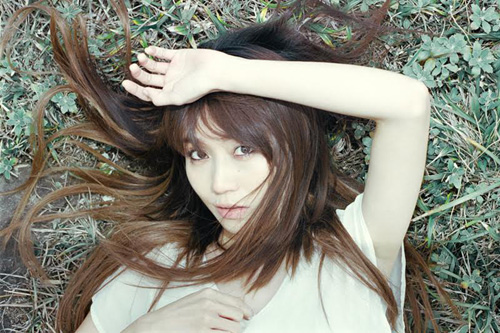 矢井田瞳、デビュー15周年記念の渾身作『TIME CLIP』リリース! - Entame Plex