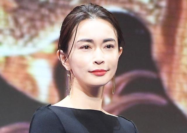 長谷川京子 小学生の息子が撮影 見事なお洒落ショット「センス良い」「優しい表情」と反響/芸能/デイリースポーツ online