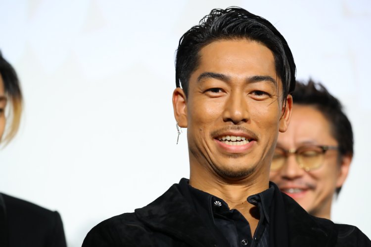 AKIRAがリン・チーリンと結婚 国際派揃いのEXILE語学力|NEWSポストセブン