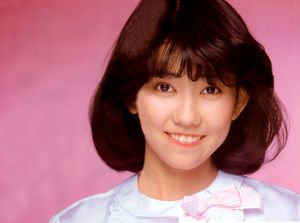 最近の松本伊代の顔が変!松本伊代の顔の噂を検証してみました|エントピ