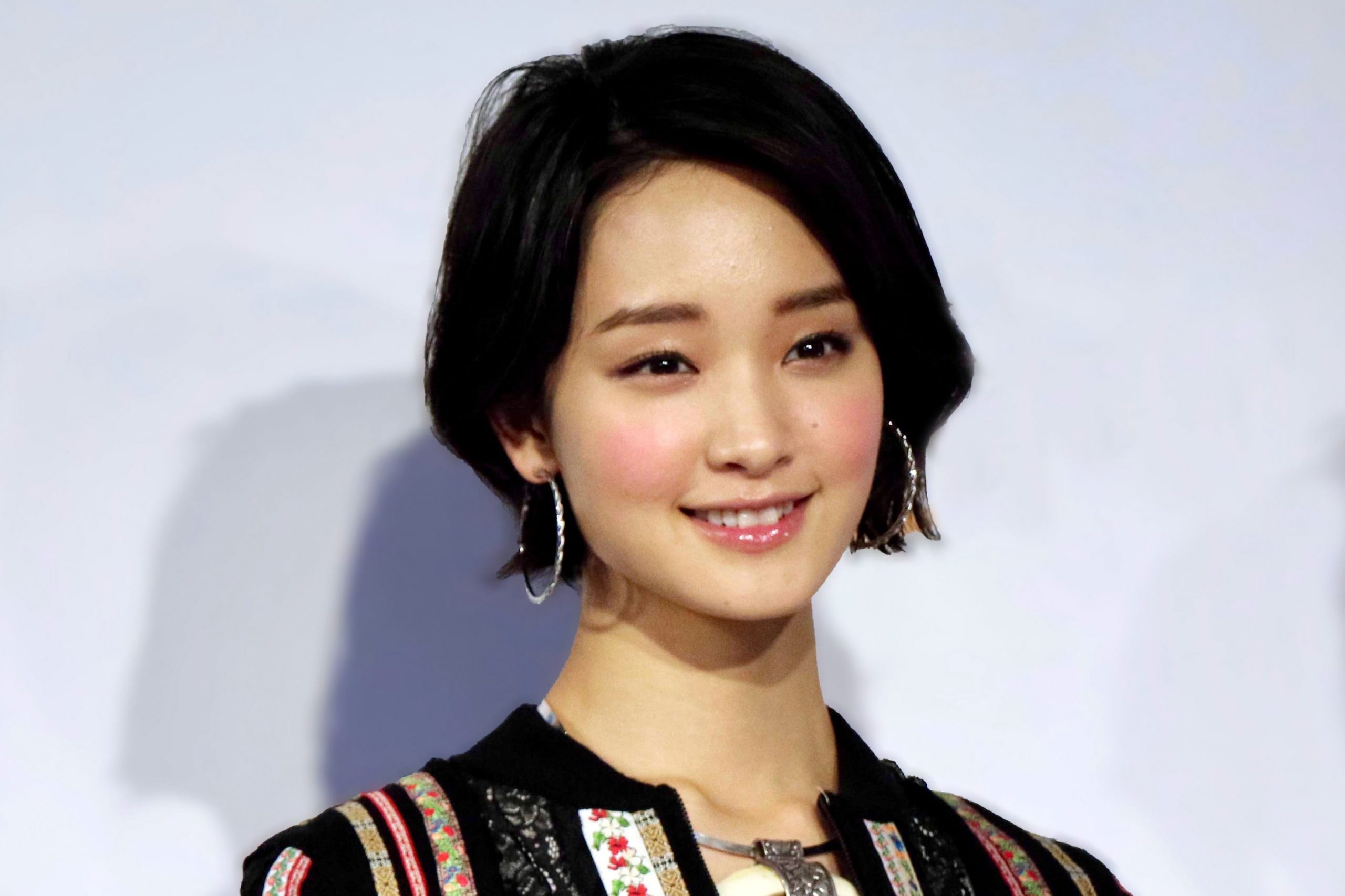 剛力彩芽が好き」最も多いのは10代男性 前澤友作氏の彼女のイメージが強く – Sirabee