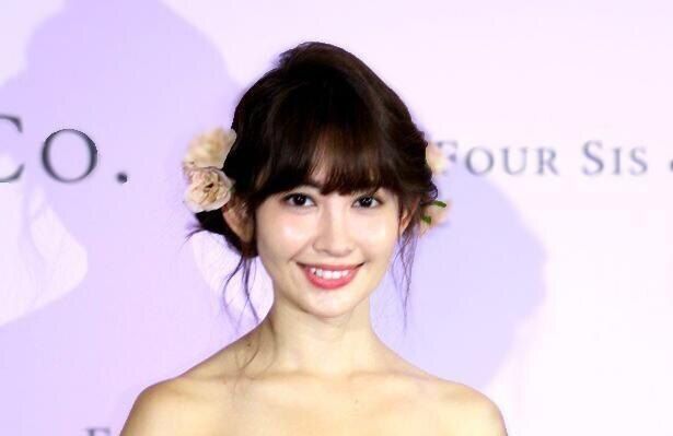 小嶋陽菜、美脚あらわ…真っ赤なミニドレス姿にファン「不二子ちゃんかと思った」「こじはる×赤最強すぎる」(WEBザテレビジョン)小嶋陽菜 が2月2日に自身のInstagramを更新。…|dメニューニュース(NTTドコモ)