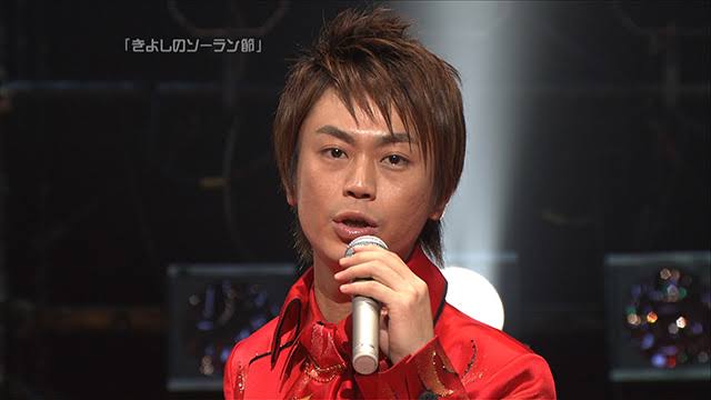 氷川きよしがジェンダーレス＆性別オネエをカミングアウト｜メイク＆顔変わった説や可愛いし綺麗すぎる画像もチェック。 | novel.