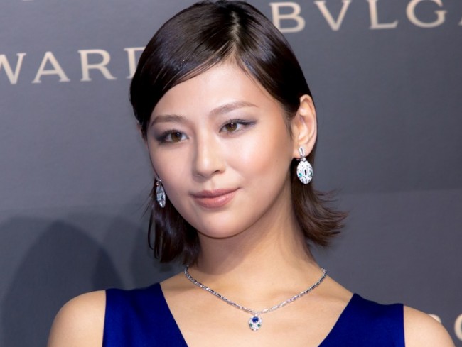 西内まりや&西内ひろ、姉妹ショットに「美人姉妹」「そっくり」の声 /2020年8月11日 - エンタメ - ニュース - クランクイン!