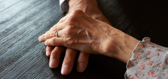 夜の夫婦生活はいつまで？50代からの性事情とセックスを拒否するリスク｜離婚弁護士ナビ