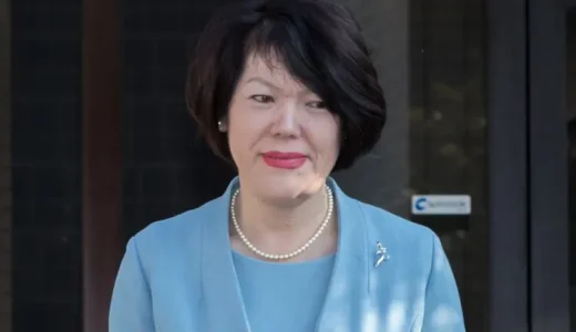 2022年現在】小室佳代が薬指に指輪！婚約者と熱愛？収入についても | ゆごてん！