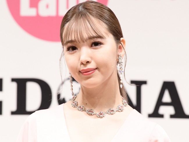 藤田ニコル、“歯の治療”完了を報告「やっとワーって笑える!」 /2022年10月7日 - エンタメ - ニュース - クランクイン!