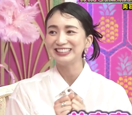 芹那の眉毛太すぎで前髪も変！わざとセットしてるの？【上田と女が吠える夜】 | はっちちゃんねる