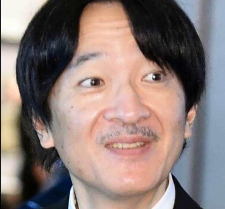 秋篠宮さま「指先の止まらぬ震え」は、紀子さまを恐れてか「私が怖いの？」の慈悲 – 皇室遅報 Offline