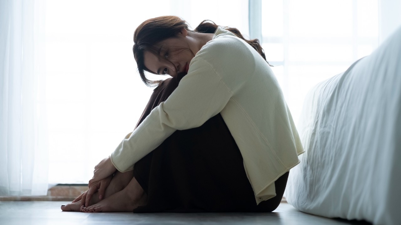 孤独の作法」…みんな苦しむ「何となく寂しい」から逃れる法 | 幻冬舎ゴールドオンライン