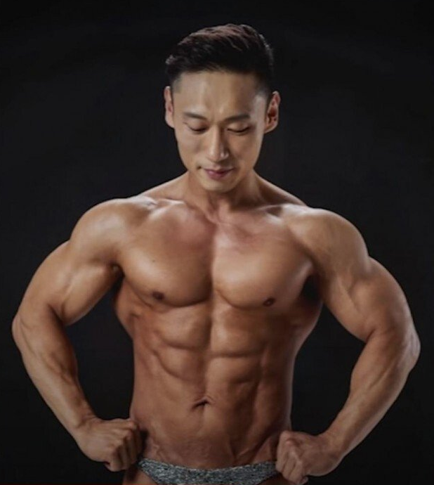 This image has an empty alt attribute; its file name is img.png