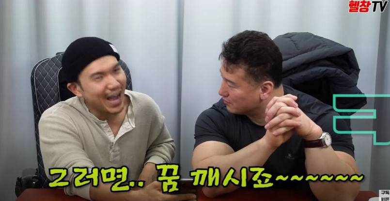 This image has an empty alt attribute; its file name is img.png