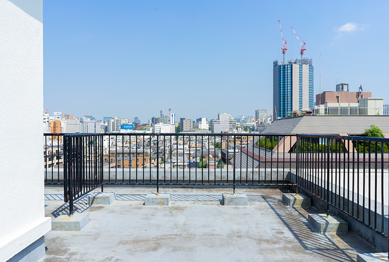 撮影スタジオ 新宿区 四谷 荒木町 屋上スタジオ | SHOOTEST