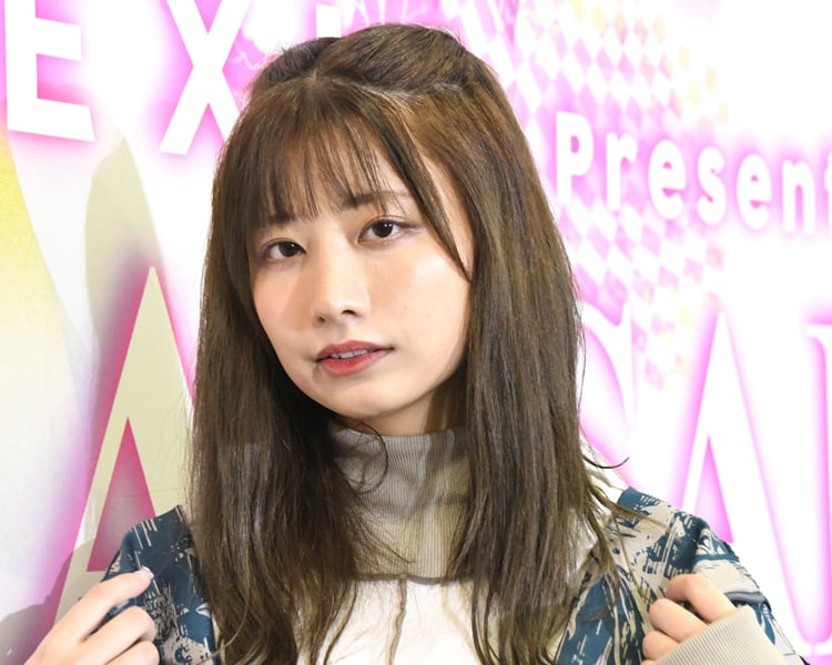 元AKB48鈴木優香、初のランウェイで“コケる”「意識しすぎちゃって…」 | ORICON NEWS