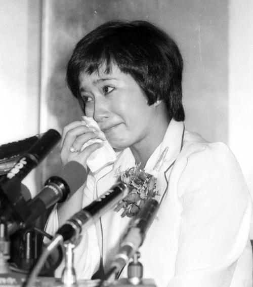 日本初メダル期待「絵美スマイル」に隠された苦悩 - 日本フィギュアの歴史 - スポーツコラム写真ニュース : 日刊スポーツ