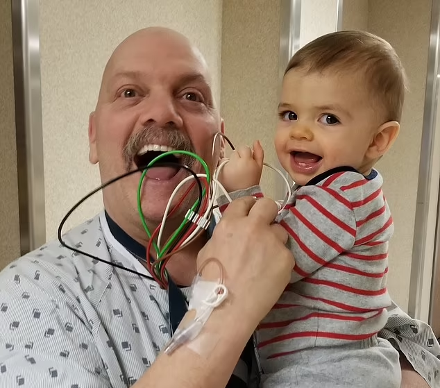 Father Of Seven Missed Chance At Life Saving Heart Transplant Because Flight Kept Getting Father Of Seven Missed Chance At Life Saving Heart Transplant Because Flight Kept Getting