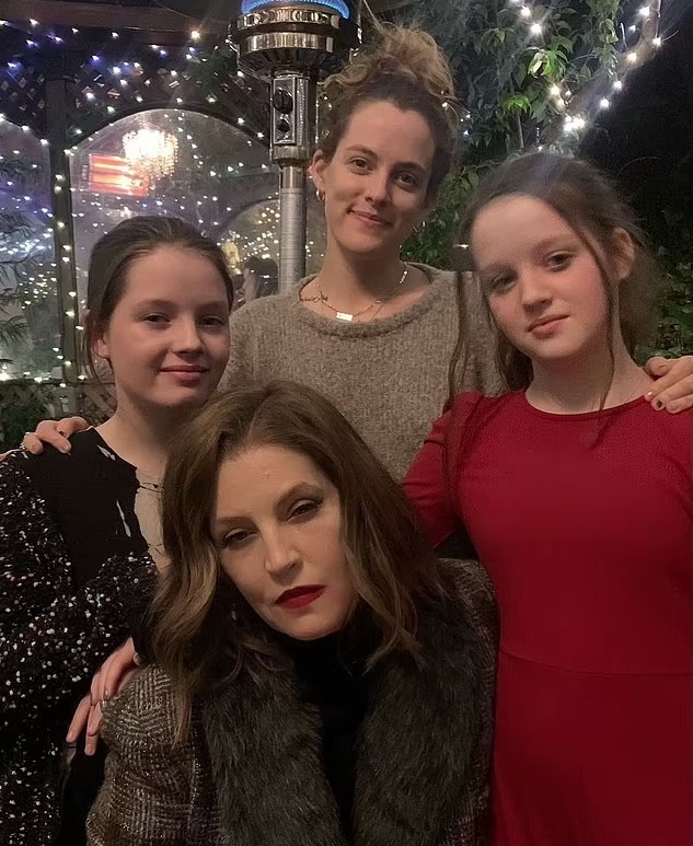 BREAKING: Lisa Marie Presley's Children WILL Inherit Graceland - Small Joys