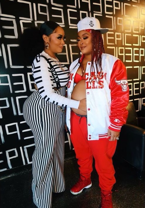 Breaking Rapper Da Brat 48 Reveals She Is Pregnant After Suffering Miscarriage Small Joys