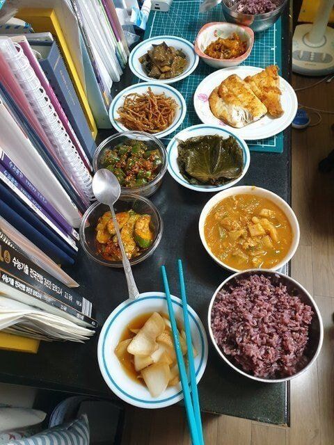 5EAC7994-804C-4BDD-923C-B5655D55FDC6_20230222_163019.jpeg 과외 선생님 살크업 시켜주셨던 할머니.jpg