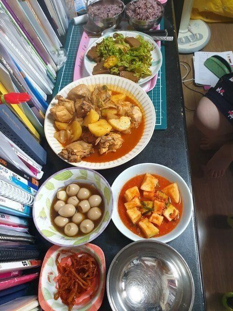 EC609385-6544-4094-910A-BAD9F2521056_20230222_163048.jpeg 과외 선생님 살크업 시켜주셨던 할머니.jpg