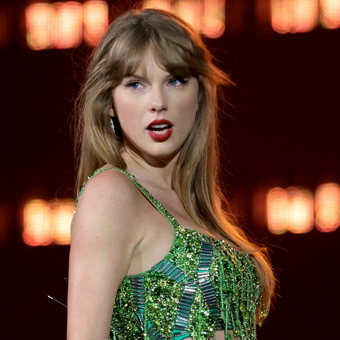 Just In Taylor Swift 33 Leaves Fans Stunned As She Officially Becomes The Second Richest Self