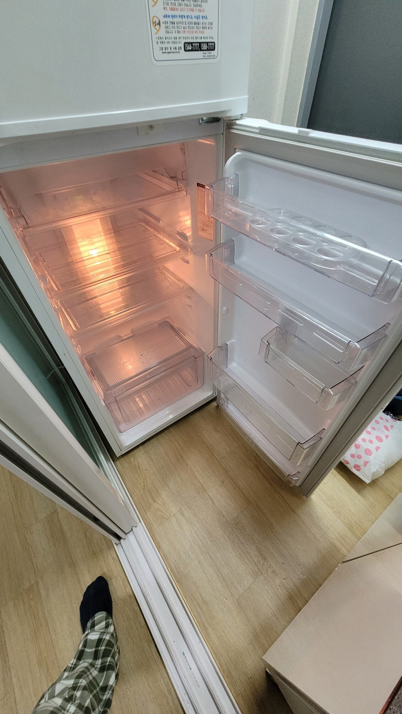 20221222_181002.jpg (분노, 사진많음) 원룸방 빼는데 3시간 청소중