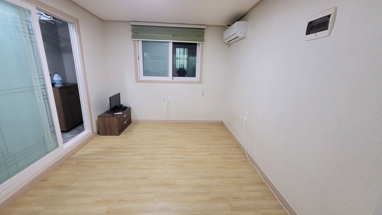 20221222_181642.jpg (분노, 사진많음) 원룸방 빼는데 3시간 청소중