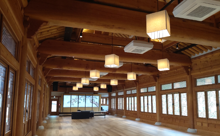 c611d8a8942fb82ba5ea09846c7c1e4c.png 인공눈물 산 거 1년 동안 아껴서 썼는데