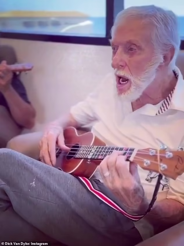 Just In: Dick Van Dyke, 97, Shows Off His Newest Skill And Says 'It'S ...