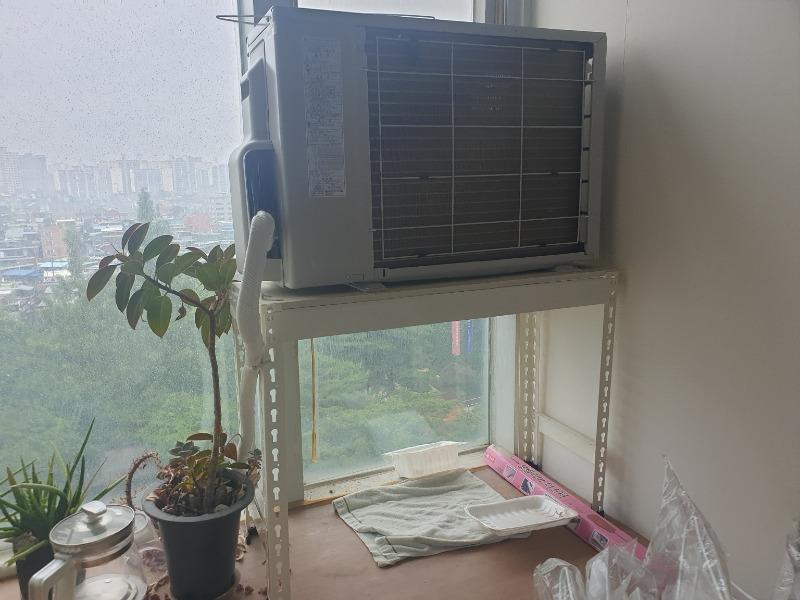 DwQc1688707261_1053874632.jpg 보배에서 난리난 실외기를 실내에 설치한 에어컨기사