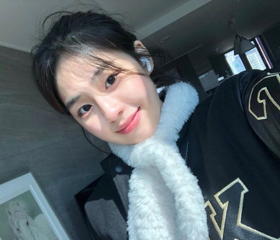 1689575269248546_20240429_203500.jpg 건국대 공대 여신이라는 여대생 ㄷㄷ