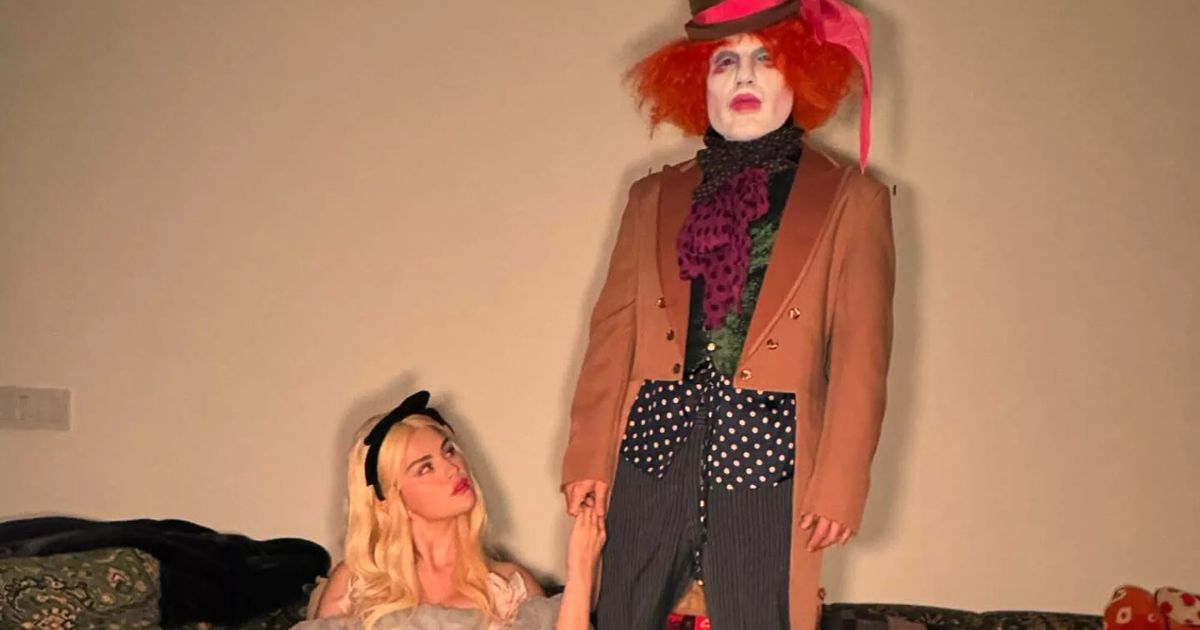 copy of articles thumbnail 1200 x 630 7 16.jpg - "That Man Doesn't Need A Costume!"- Selena Gomez TROLLED After She & Boyfriend Benny Blanco Pose For Halloween