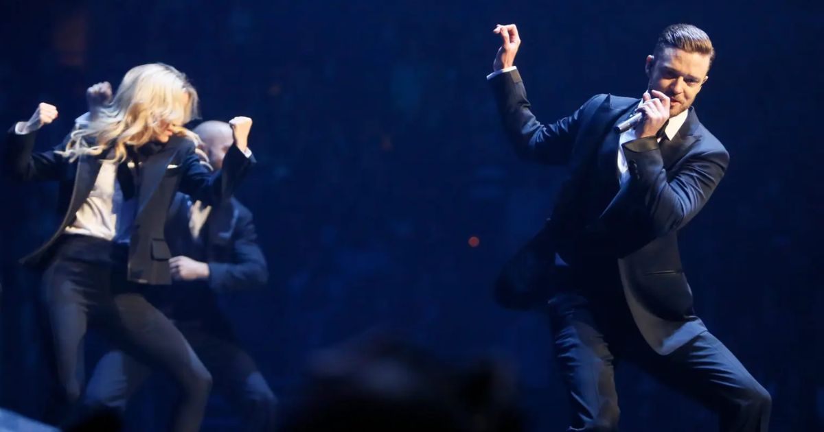 copy of articles thumbnail 1200 x 630 2 25.jpg - 'Can't He Keep It In His Pants!'- Fans React After Justin Timberlake's BULGE Goes Viral During Embarrassing Wardrobe Malfunction